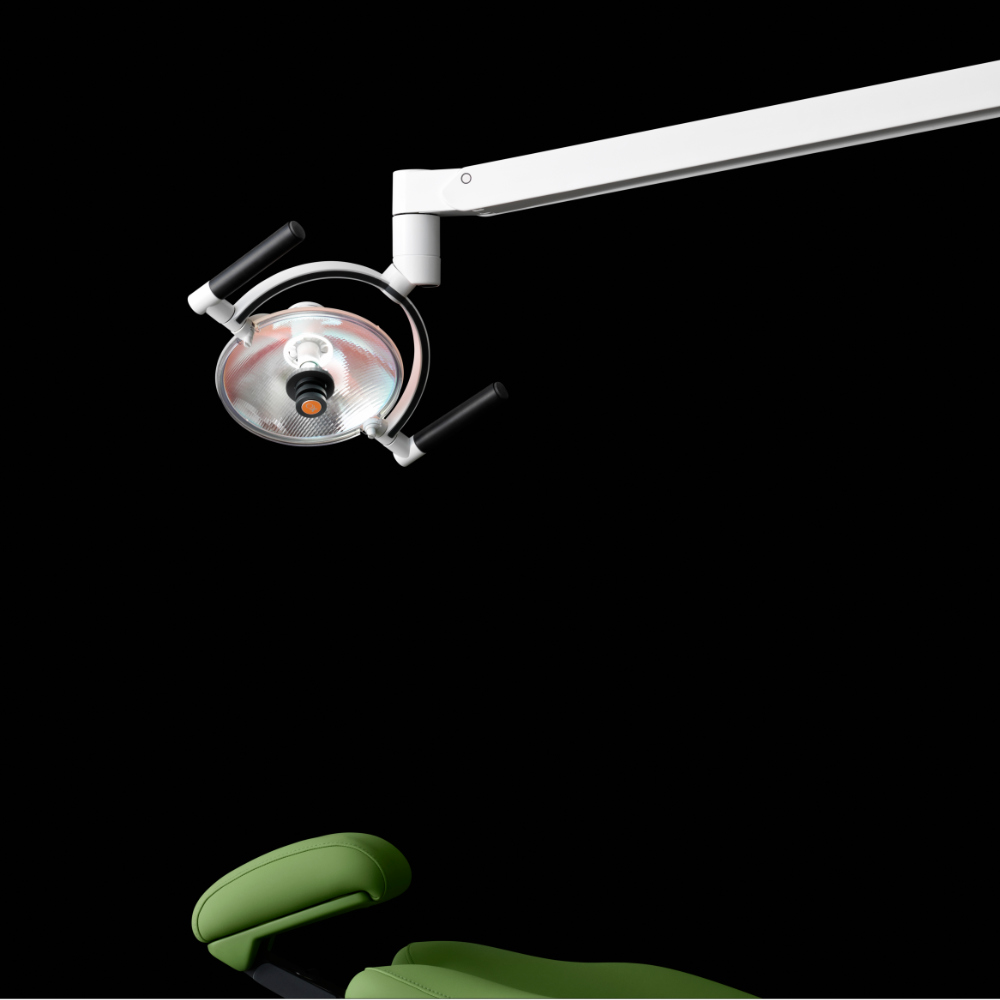 min_stomatologiczna lampa operacyjna xo care